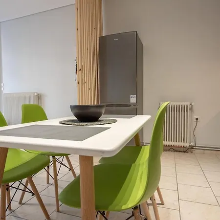 Dolce Luxury 2nd Floor * Larissa