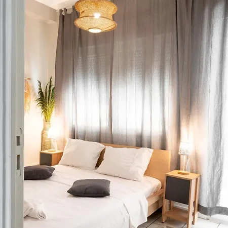 Lägenhet Dolce Luxury 2nd Floor